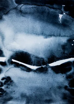 Verticale abstracte aquarel illustratie met blauwe tinten en organische water- en textuurvormen