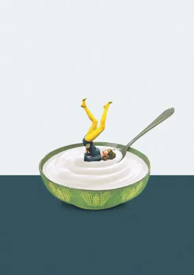 Illustratie van een vrouw die yoga doet terwijl ze yoghurt eet buiten in een surrealistische setting