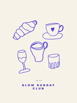 Verticale minimalistische lijntekening 'Cozy Brunch Vibes' met blauw accent, buitenbrunch scène met kopje koffie en croissant